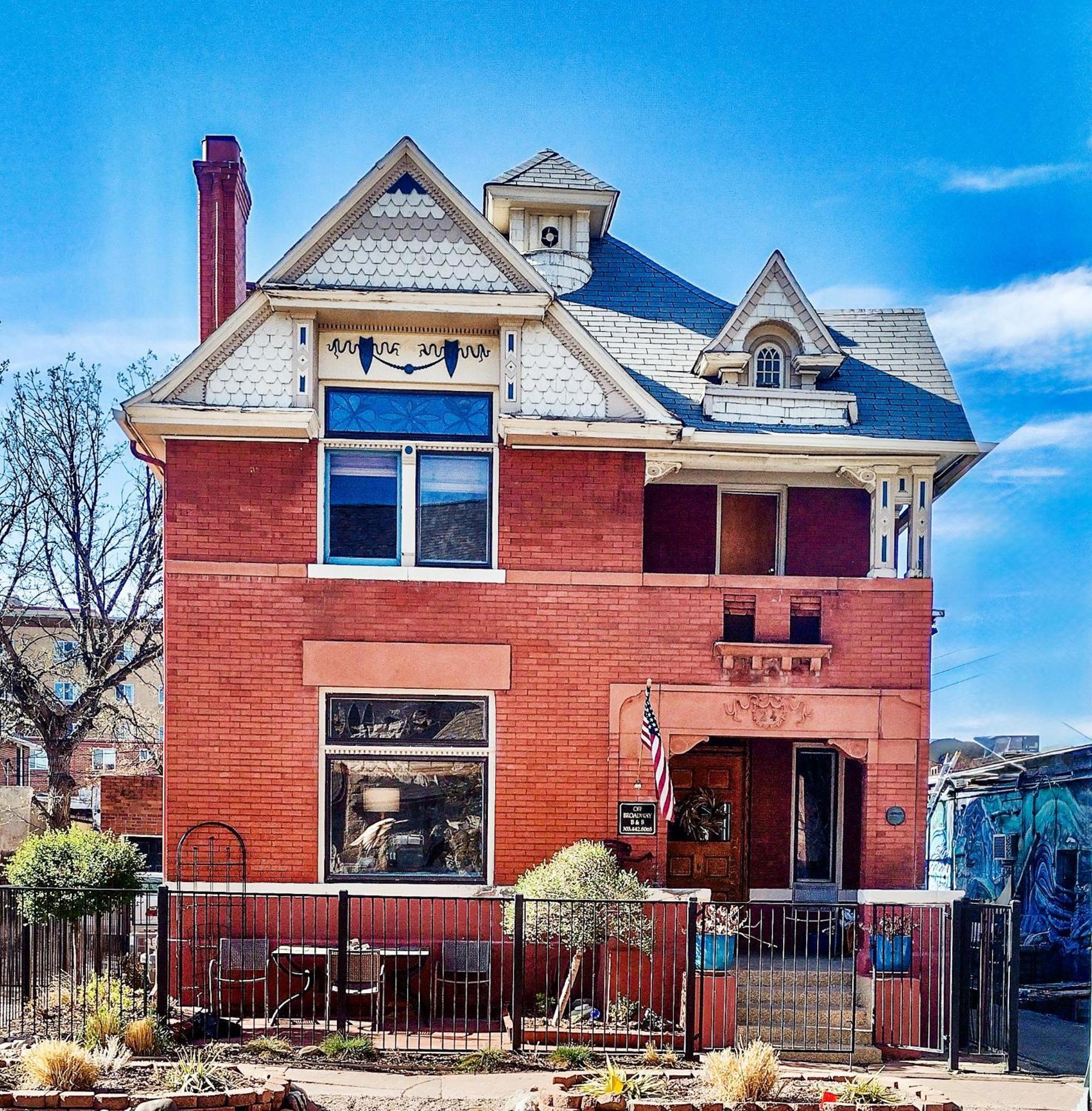 Off Broadway B & B Denver Exteriör bild